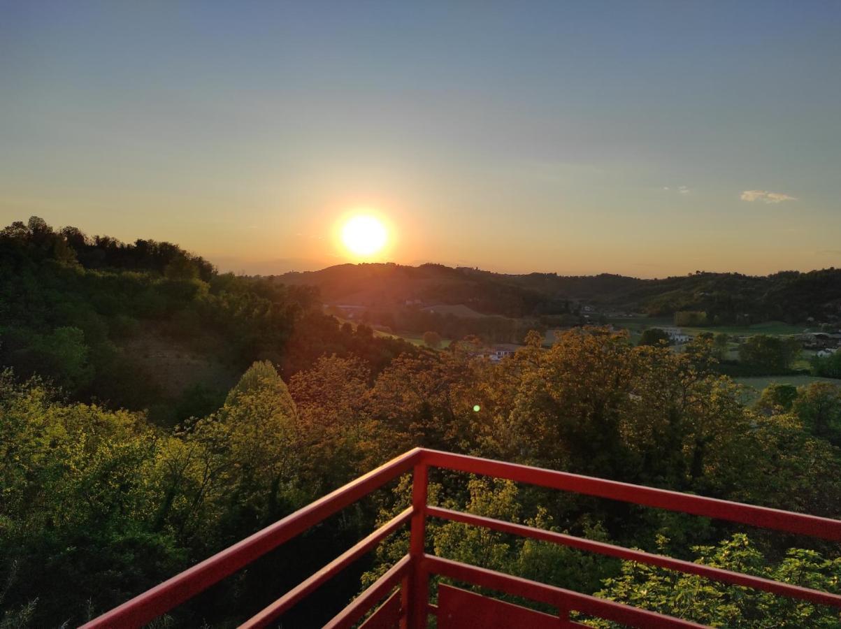 Oasi Del Monferrato - Appartamento Rosso Mombercelli Eksteriør billede
