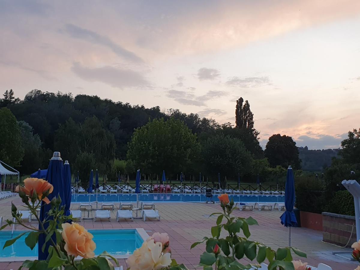 Oasi Del Monferrato - Appartamento Rosso Mombercelli Eksteriør billede